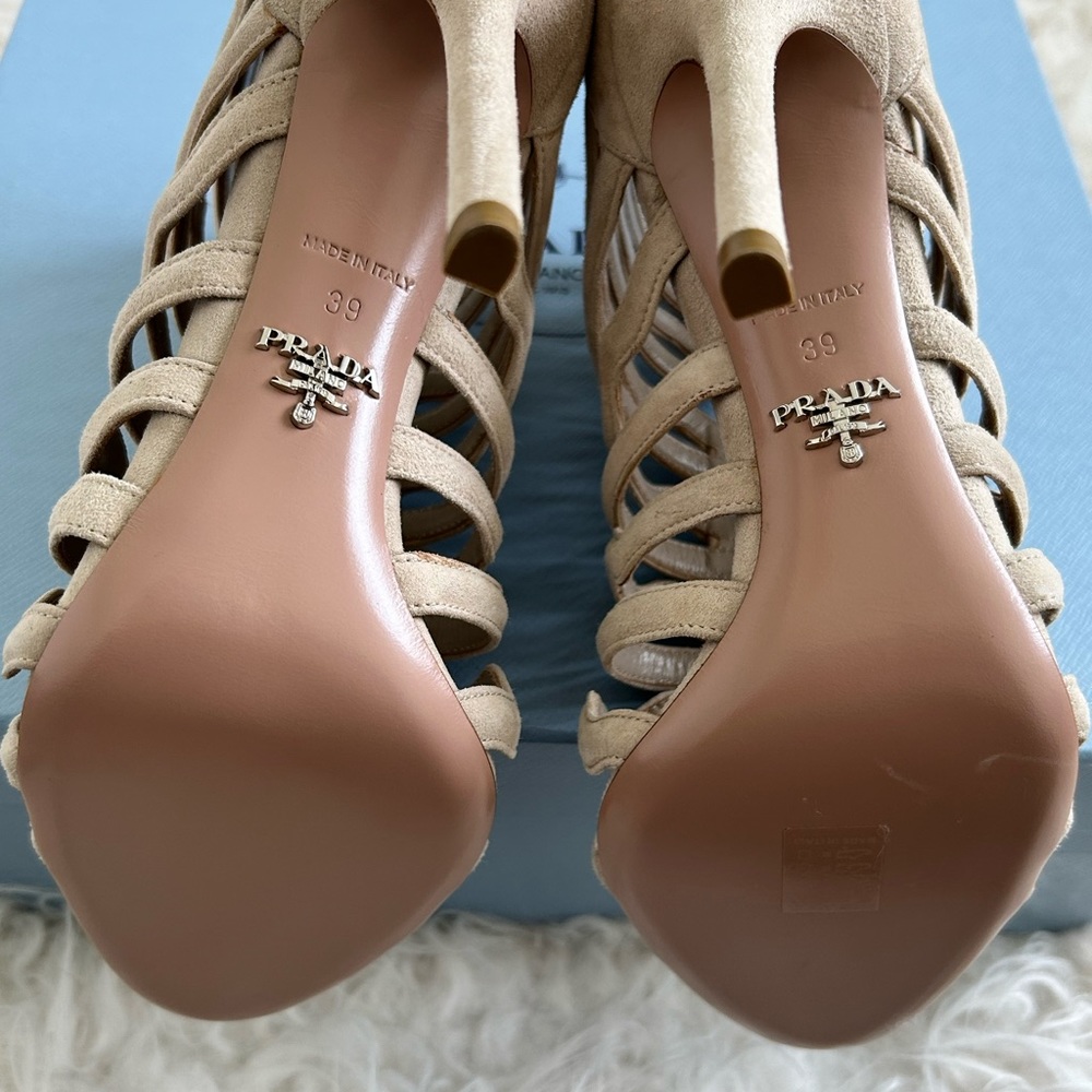 Prada Wavy Suede Caged Heels sz 39 - Picture 5 of 6